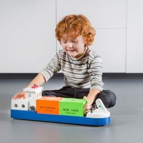 Containerskib m/2 containere, tr