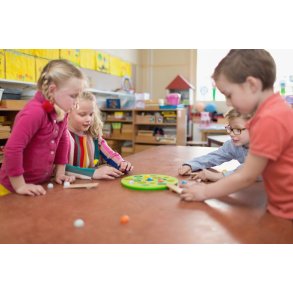 Flyvende monster spil, tr